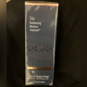 Skinbetter Science Trio Rebalancing Moisture Treatment